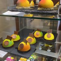 Glutenfria och veganska at Green Praline in Farsta