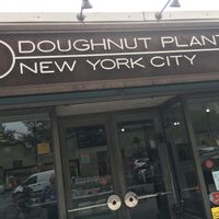 Donut plant outside (near to Kossar's Bagels) at Doughnut Plant - Grand St in New York City