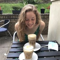 Caramel & vanilla macchiato  at MOHO'S in Hamburg