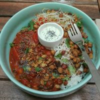 Amazing Tikka massalla Super Size at Why Not Us Coffee in Marseille