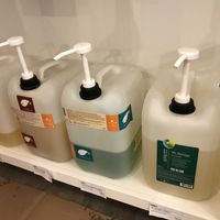Cleaning products at Priska's Unverpacktladen in Mannheim