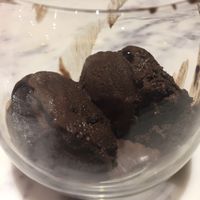 Dark Chocolate Vegan Ice Cream OMG So damn good at Earth Cafe @ Waterfield in Mumbai