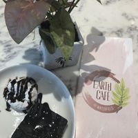 😻😻 at Earth Cafe @ Waterfield in Mumbai