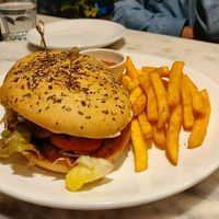 The Burger at Earth Cafe @ Waterfield in Mumbai