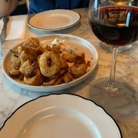 « Calmars » frits at Radis in Montreal