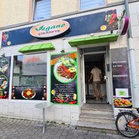 The place from outside. The street nr is 2 not nr 8 at Vegano Cigkofte in Recklinghausen