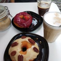 red berries & maple with pecan nuts (vegan) at COCO Donuts in Brussels