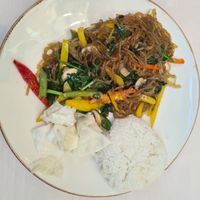 Vegan noodles at Kinabolle in Oslo