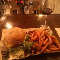 Burger with sweet potatoes fries at Mad Mad Vegan - Chueca in Madrid