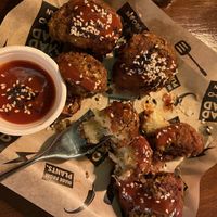 Buffalo cauliflower  at Mad Mad Vegan - Chueca in Madrid