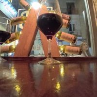 Vino tinto ecológico at Mad Mad Vegan - Chueca in Madrid