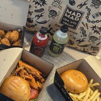 2 hamburguesas + nuggets  at Mad Mad Vegan - Chueca in Madrid