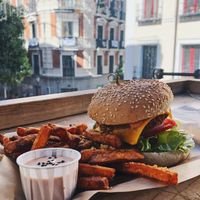 Tasty chick burger  at Mad Mad Vegan - Chueca in Madrid