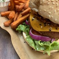 Beyond Meat Burger at Mad Mad Vegan - Chueca in Madrid