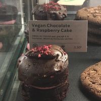 Vegan chocolate and raspberry cake at Starbucks in Metz