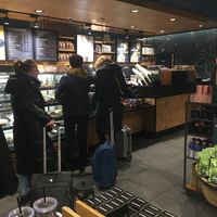 Bar to order at Starbucks in Metz