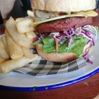 Vegan cheeseburger at Good Thanks in Darwin