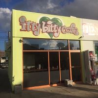 Cool little place at itty bitty cafe in Canoga Park