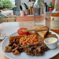 Scottish breakfast at The Sly Fox in Edinburgh