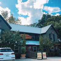 exterior   at Yellow Dog Eats in Windermere