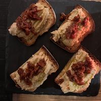 Crostini con hummus e pomodorini secchi   at Jolly Roger in Lecce