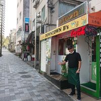 فضای بیرون رستوران  at Downtown B's in Tokyo