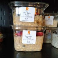 Vegan muesli at Röckenwagner in Los Angeles