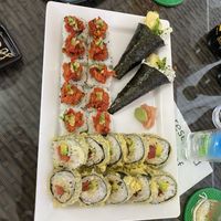 First night dinner at Temari Sushi in Willemstad