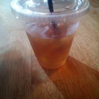 Ginger peach tea at Daily Grind in New Philadelphia