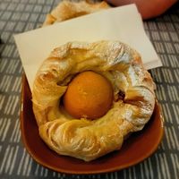 Peach danish at Dauns in East London