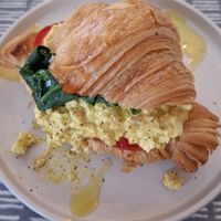 Croissant with scrambled tofu at Dauns in East London