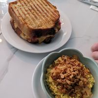 Toastie & scrambled tofu at Dauns in East London