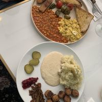 Weekend brunch & traditional meatballs (gluten-free)  at Dauns in East London