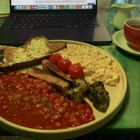 Gf brunch  at Dauns in East London