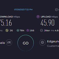 Claro phone test at Cafe Sabor Cruceño in Santa Cruz La Laguna