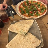 Vegan Pizza and Pizzadina  at HUG at Turnè in Monza