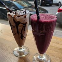 Chocolate shake and smoothie at Delivore in Stockholm