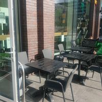 Out door seating at Pita Pit - Point Campus in Dublin