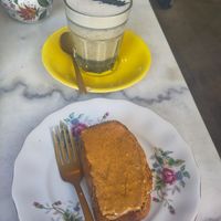 Toasted banana bread and black sesame latte at L'Alchimiste in Brussels