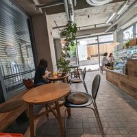  at Bakeshop Pivot in Seoul