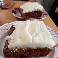 vegan carrot cake at The Gulliver Tree in Bruges