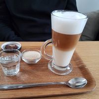 latte with oat milk at The Gulliver Tree in Bruges