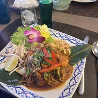 Pad thai  at Nakhon Thai in Bruges