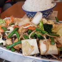 garlic tofu at Nakhon Thai in Bruges