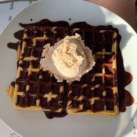 Vegan waffle with peanut ice cream at Italian Freddo in Albufeira