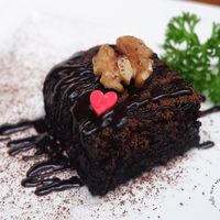 Cake Lover must try this. 100% homemade baked cake only in Blue. On top topping with pure cacao powder, the taste will be like on top a touch of bitter, sweetness inside. at Blue in Penang