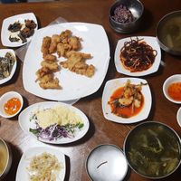 Food for 3 people at Pyeonhan Jipbap - 편한집밥 in Busan