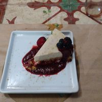 Torta de limão com frutas vermelhas at Banana Verde in Sao Paulo