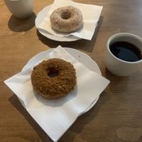 vegan donuts and coffee #Veganuary at MOD Donuts in Warsaw
