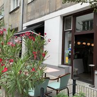 Outdoor seating at MOD Donuts in Warsaw